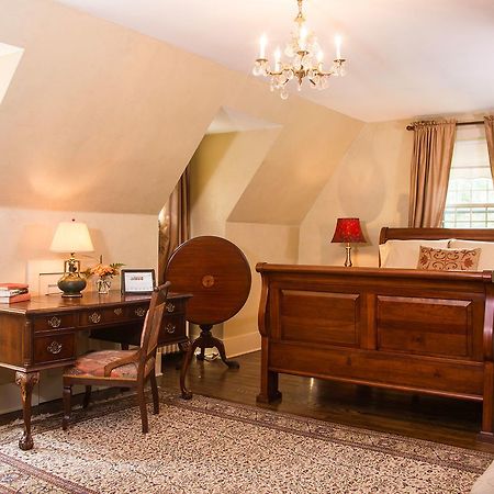 Hillbrook Inn & Spa (Adults Only) Charles Town Dış mekan fotoğraf