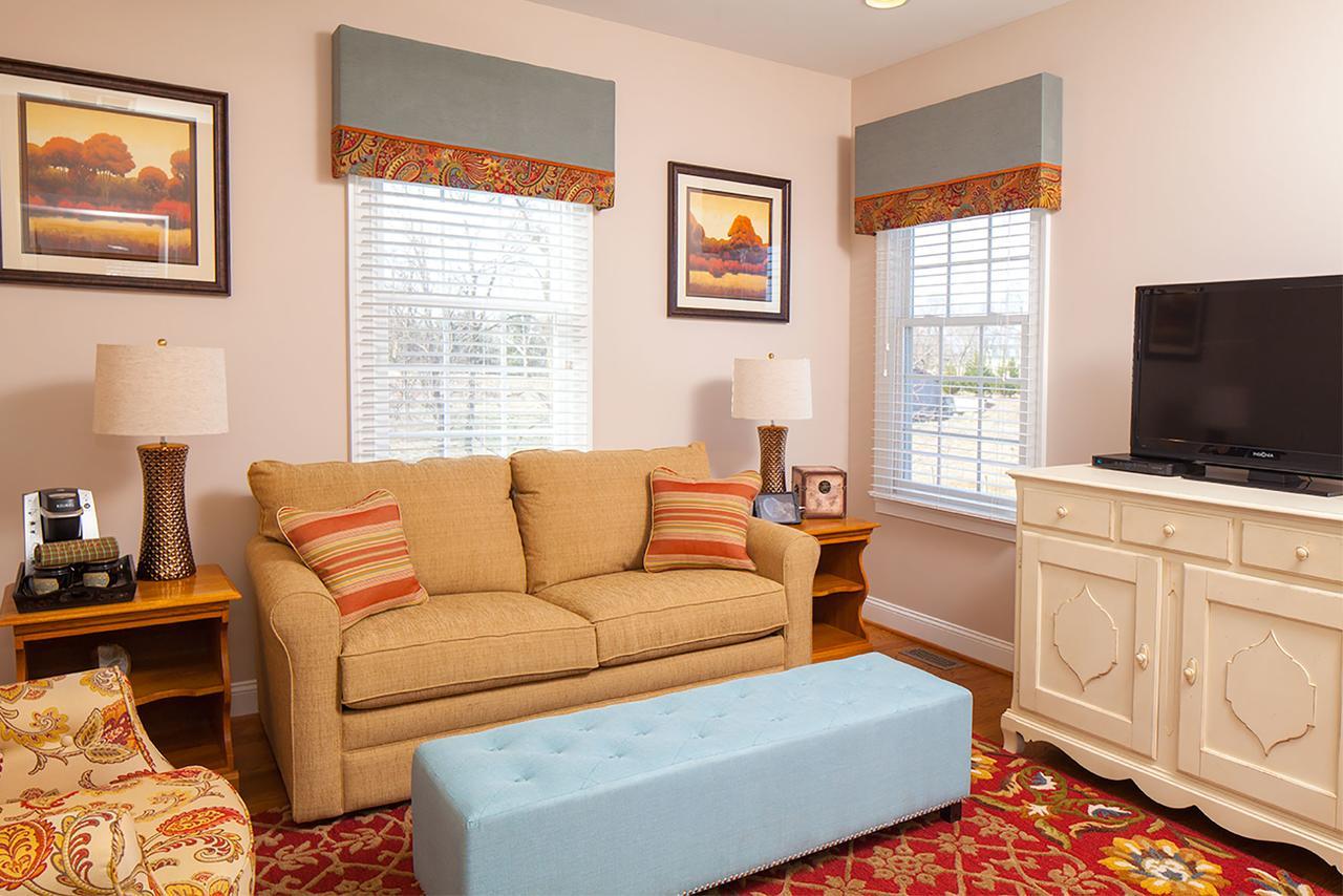 Hillbrook Inn & Spa (Adults Only) Charles Town Dış mekan fotoğraf