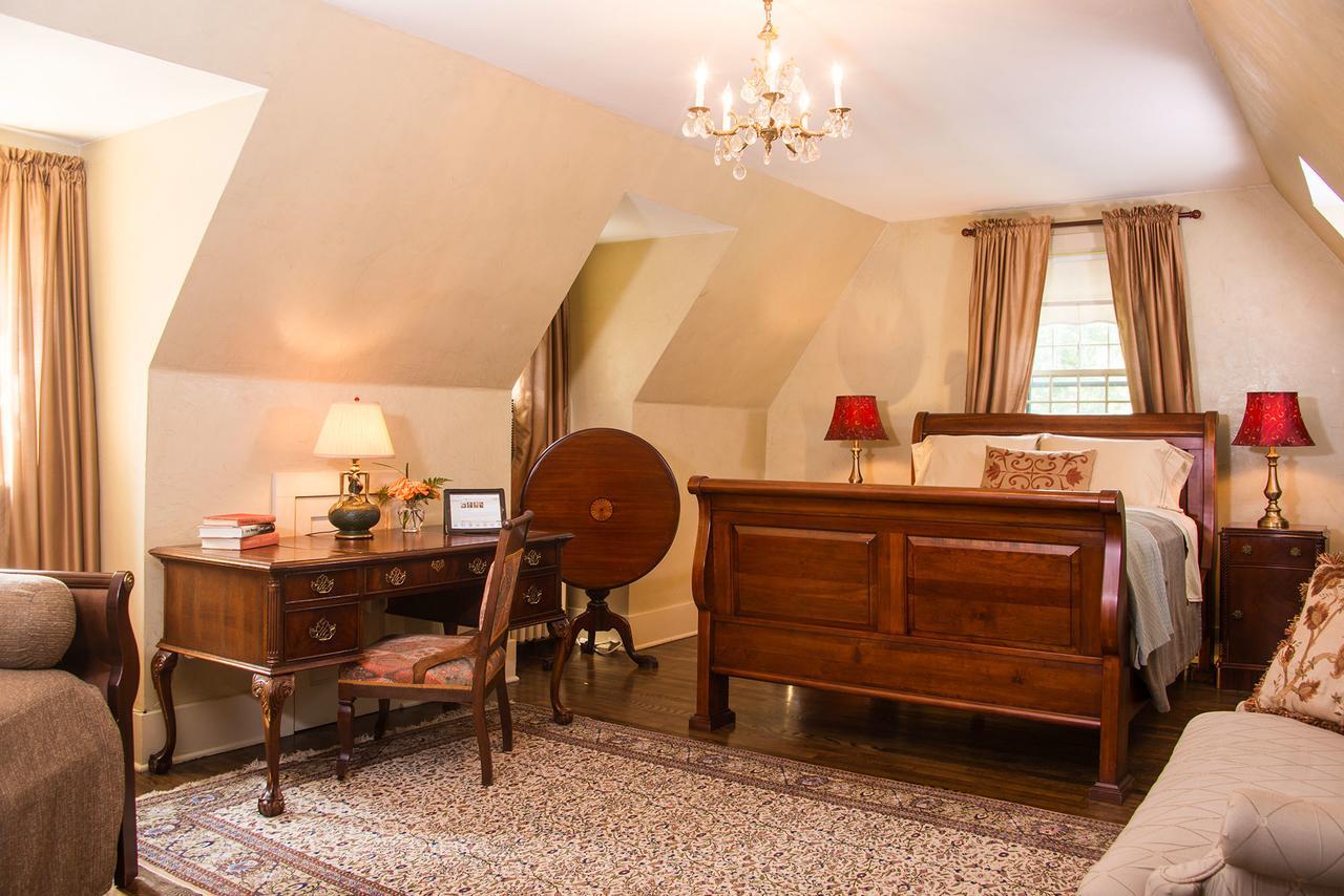 Hillbrook Inn & Spa (Adults Only) Charles Town Dış mekan fotoğraf