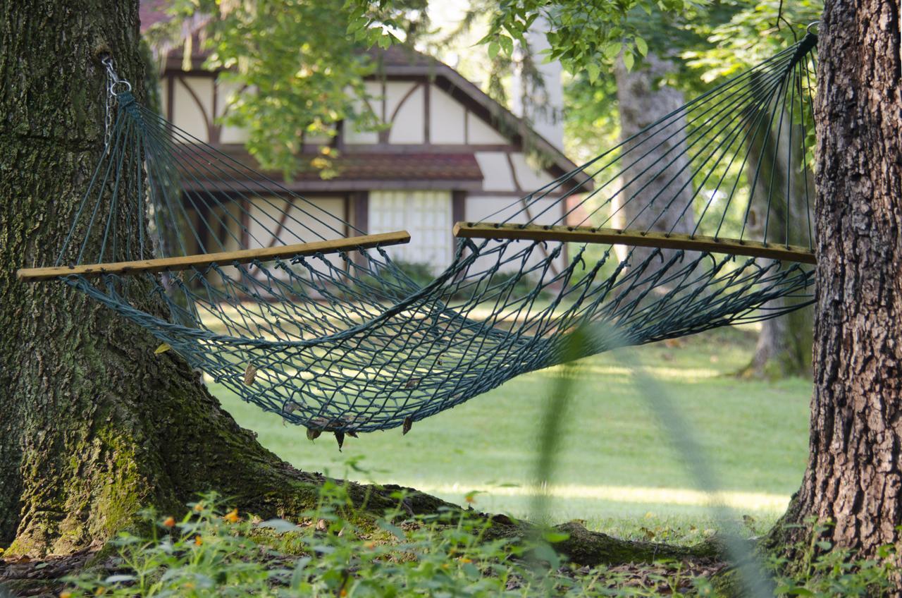 Hillbrook Inn & Spa (Adults Only) Charles Town Dış mekan fotoğraf