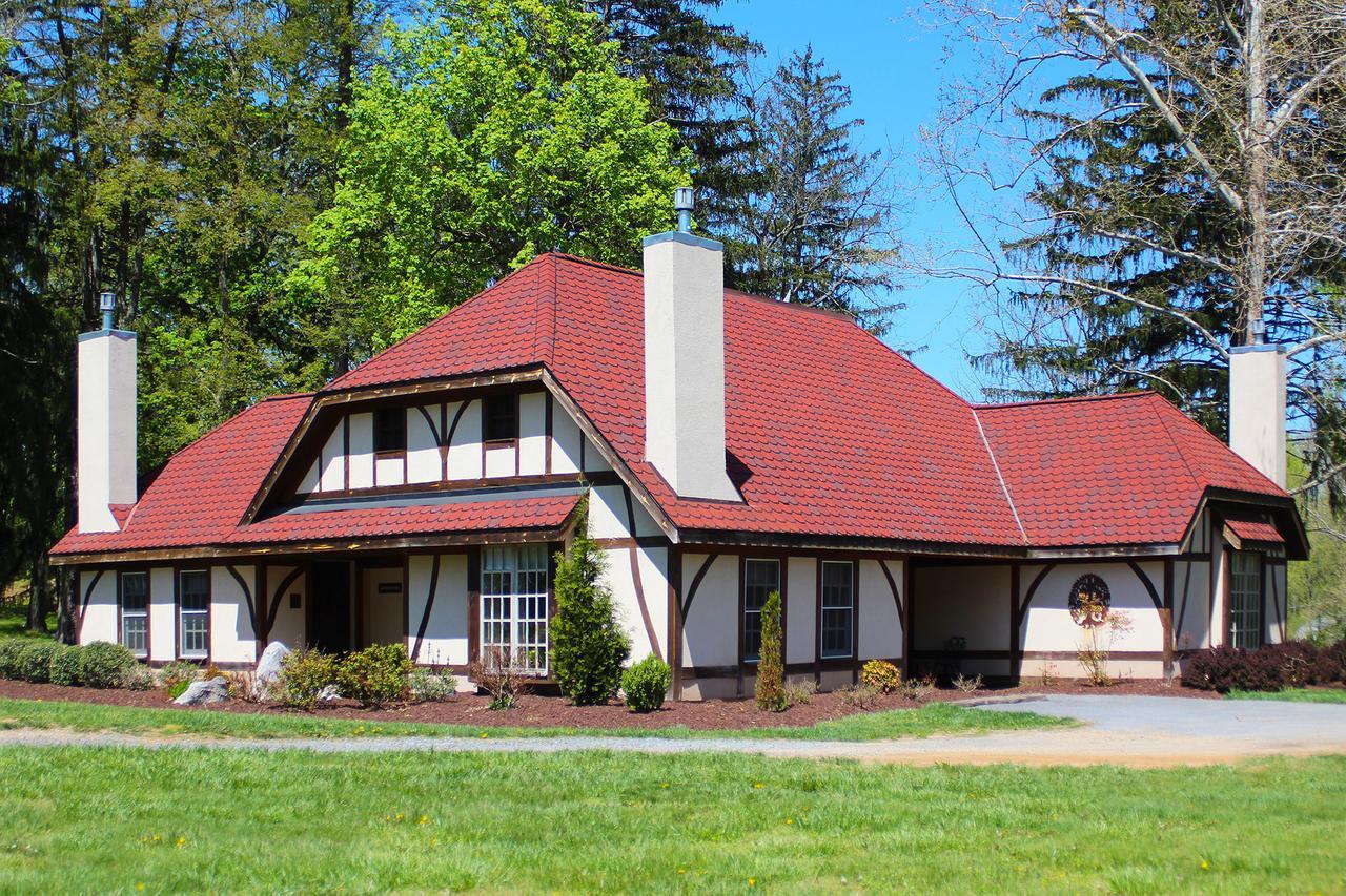 Hillbrook Inn & Spa (Adults Only) Charles Town Dış mekan fotoğraf