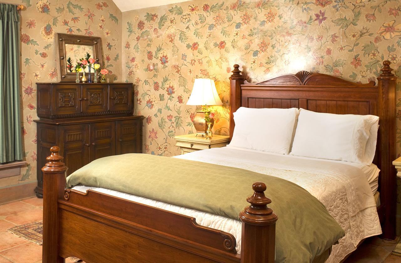Hillbrook Inn & Spa (Adults Only) Charles Town Dış mekan fotoğraf