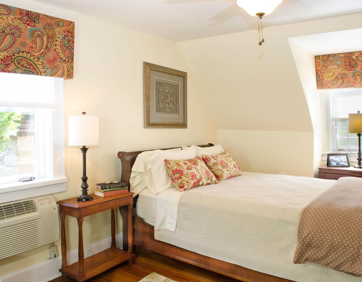 Hillbrook Inn & Spa (Adults Only) Charles Town Dış mekan fotoğraf