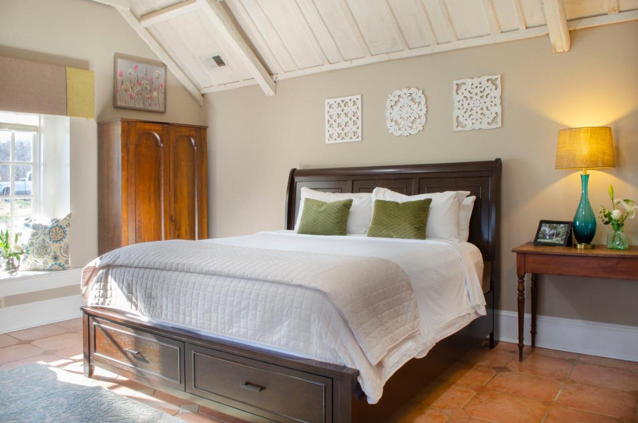 Hillbrook Inn & Spa (Adults Only) Charles Town Dış mekan fotoğraf