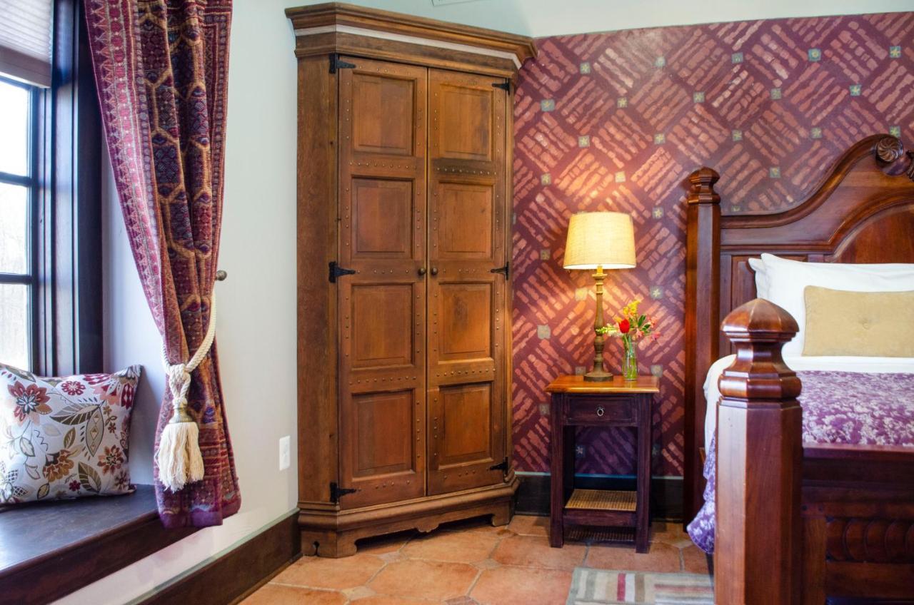 Hillbrook Inn & Spa (Adults Only) Charles Town Dış mekan fotoğraf